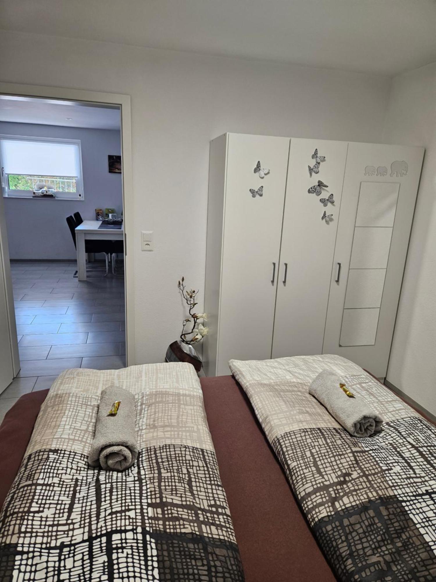 Schoene Einliegerwohnung 200M Vom Wasser Entfernt ชไตน์ อัม ไรน์ ภายนอก รูปภาพ